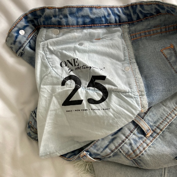 ONE Teaspoon Fringe Denim Shorts - Picture 5 of 8